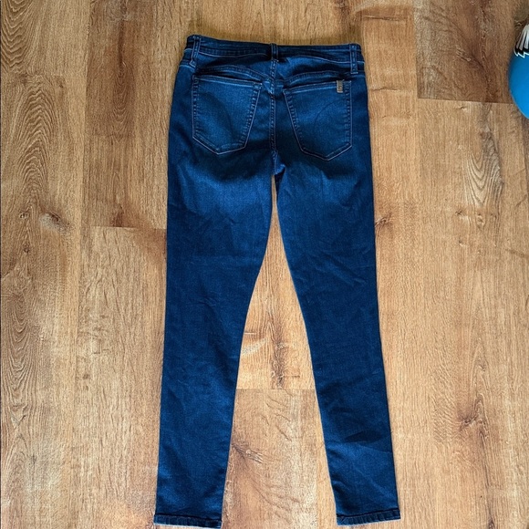 Joe's Jeans The Icon Skinny Ankle - Picture 6 of 6